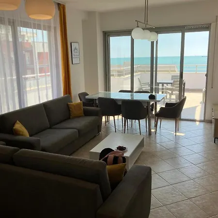 Mango Bay *